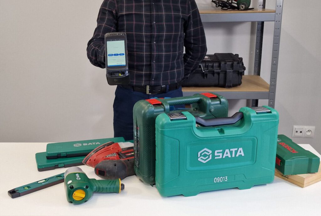 skanowanie wydawanie narzędzi